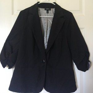 Torrid Plus-Sized Blazer with Ruched Sleeves, size 0x